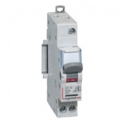 Модульный выключатель Legrand DX3 1П 32A с индикацией